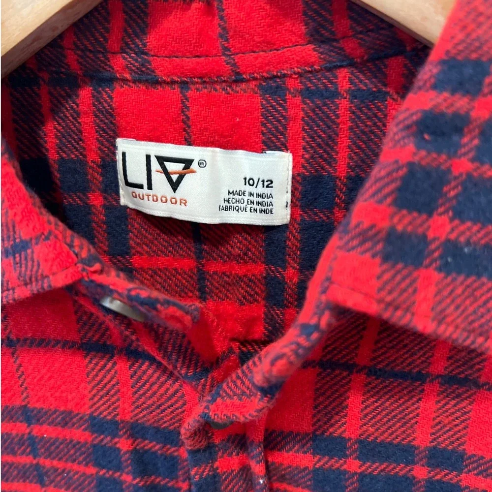 LIV Outdoor Red Plaid Flannel Button Down Shirt‎ Kids 10/12 NWT